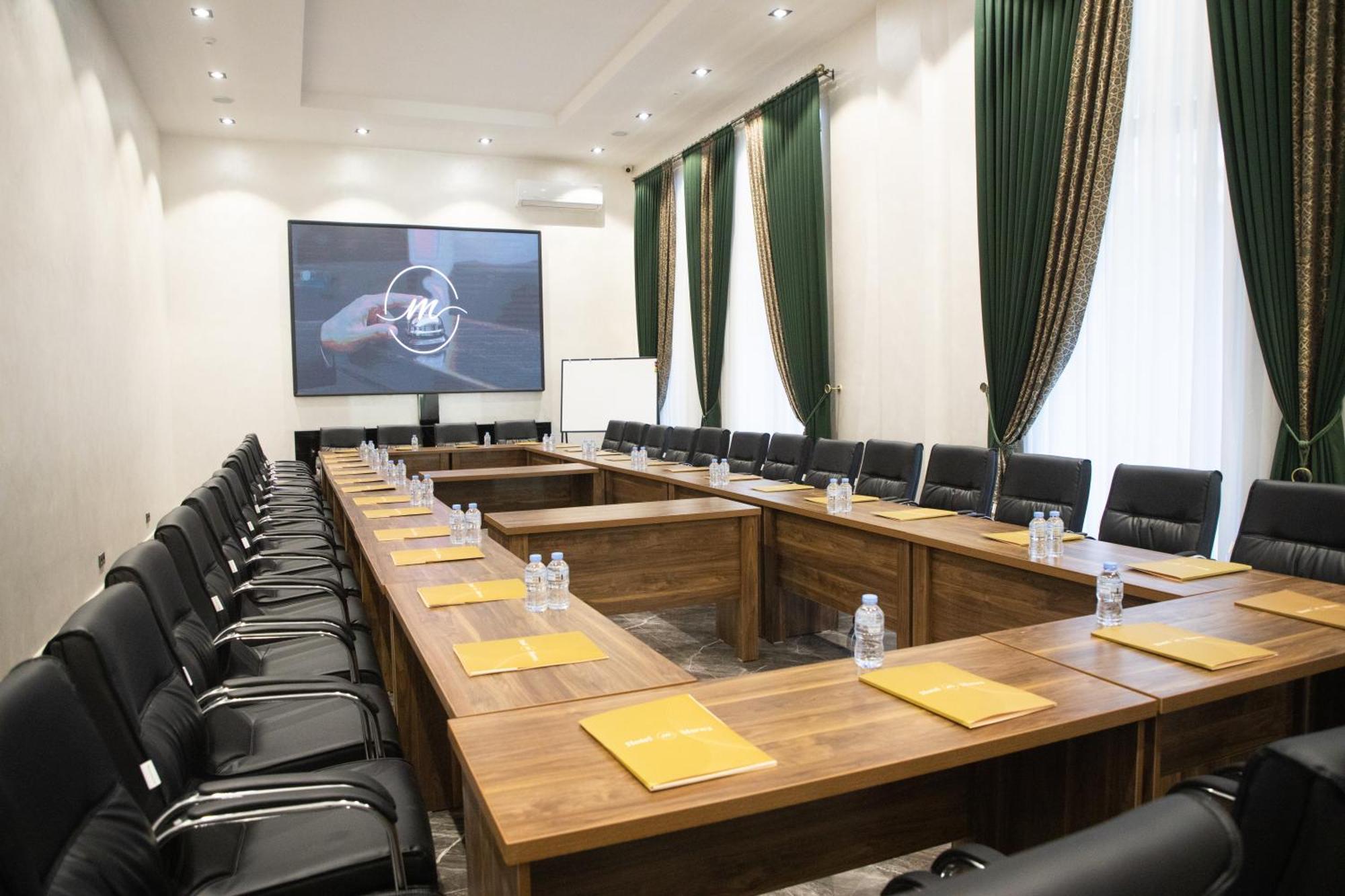Hotel Marwa Tashkent Pool&Spa Екстер'єр фото