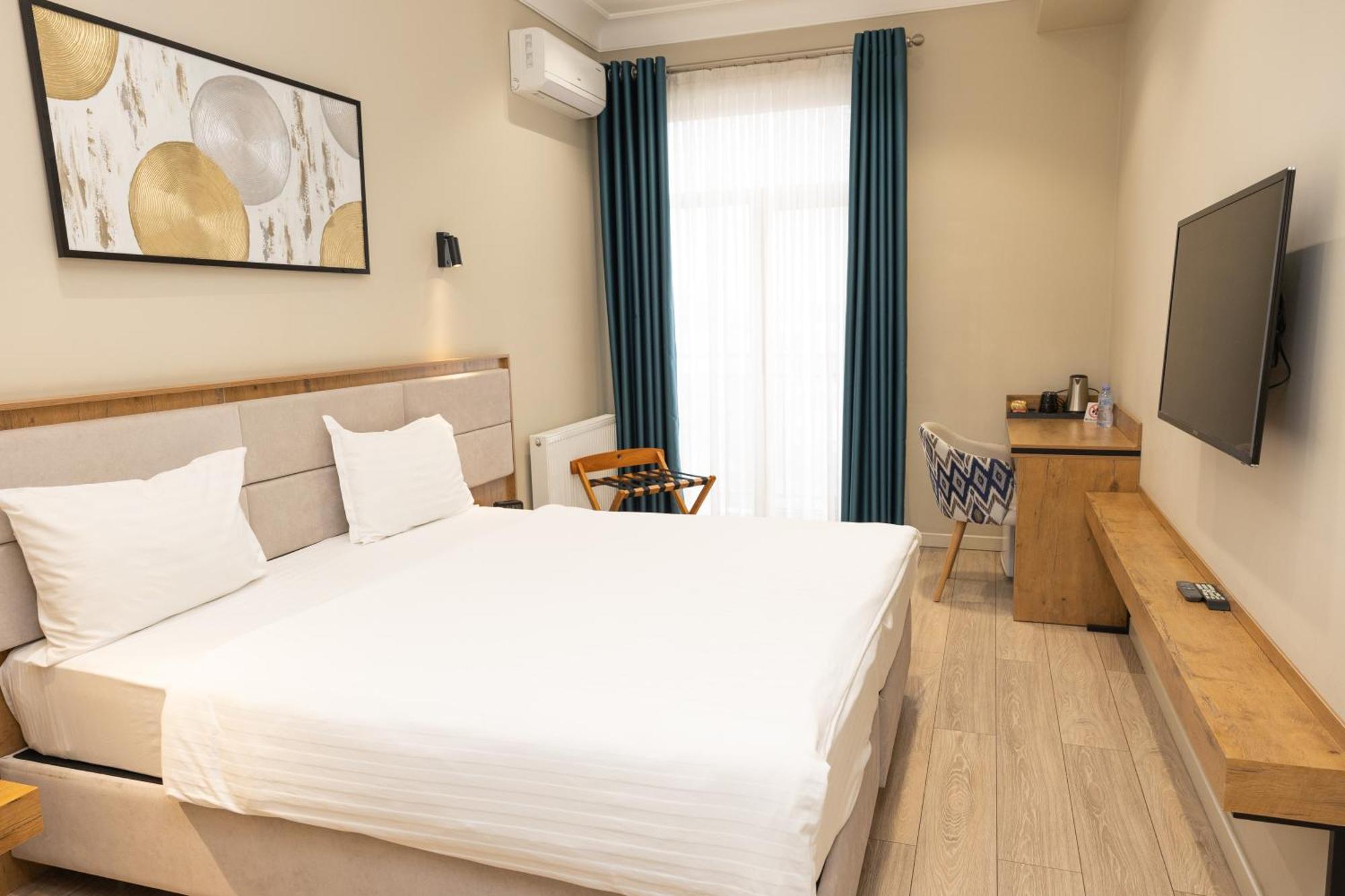 Hotel Marwa Tashkent Pool&Spa Екстер'єр фото