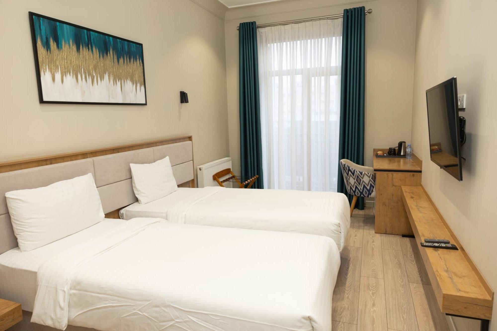 Hotel Marwa Tashkent Pool&Spa Екстер'єр фото