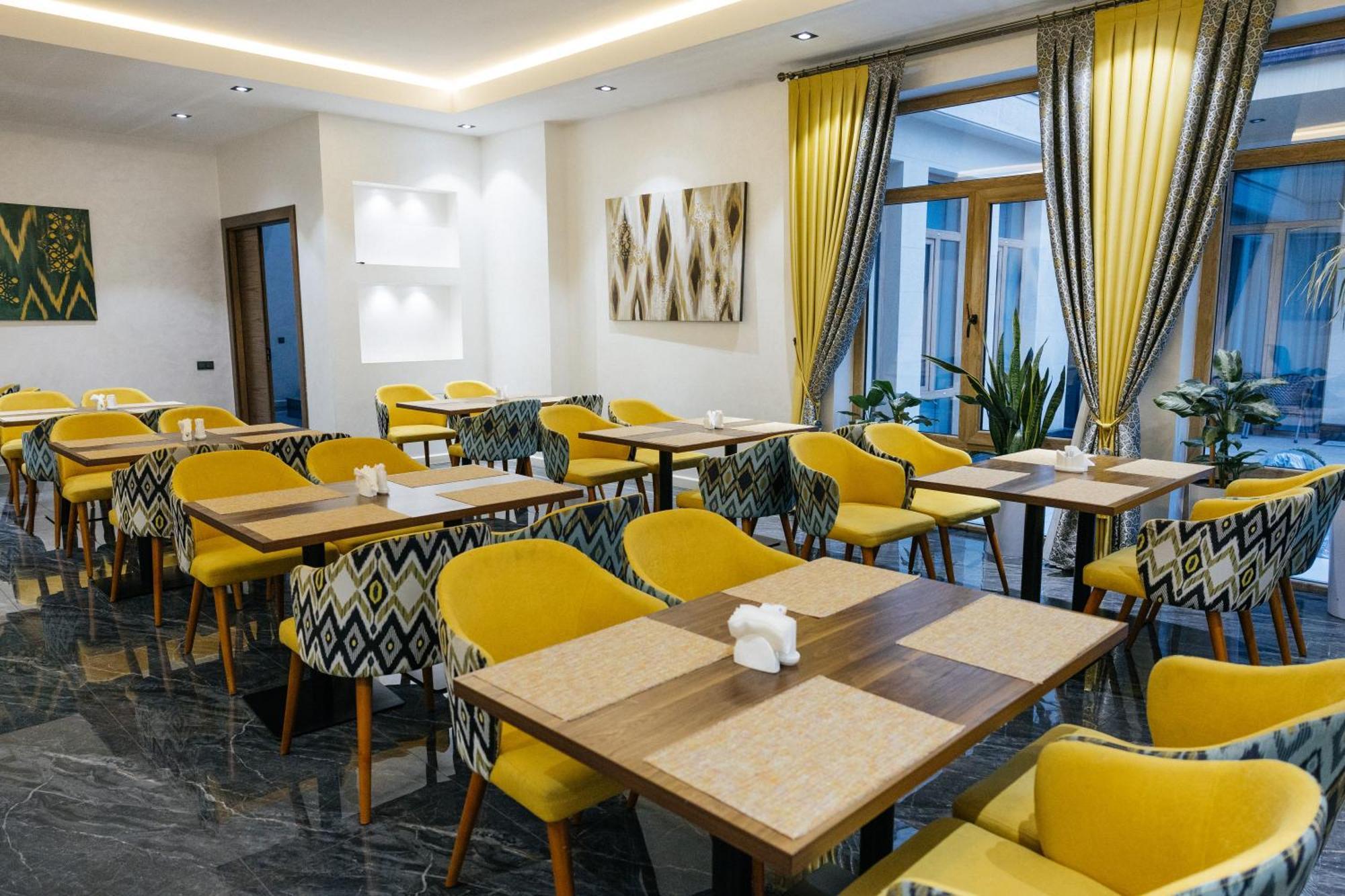 Hotel Marwa Tashkent Pool&Spa Екстер'єр фото